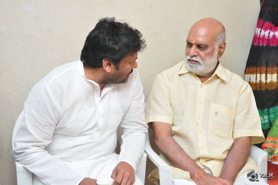 Celebrities-Pay-Homage-To-Edida-Nageswara-Rao